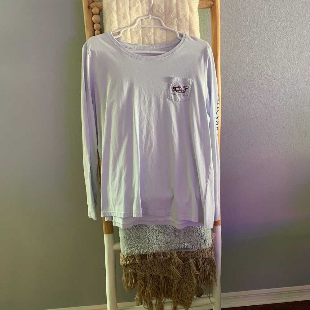 Vinyard Vines long sleeve size XL T-shirt